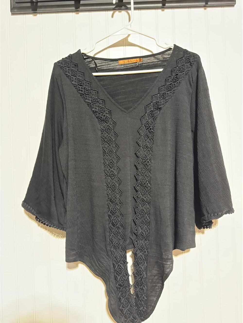Belldini Black Lace Trim Tie Front Cardigan Womens Medium Bell Sleeve Peasant